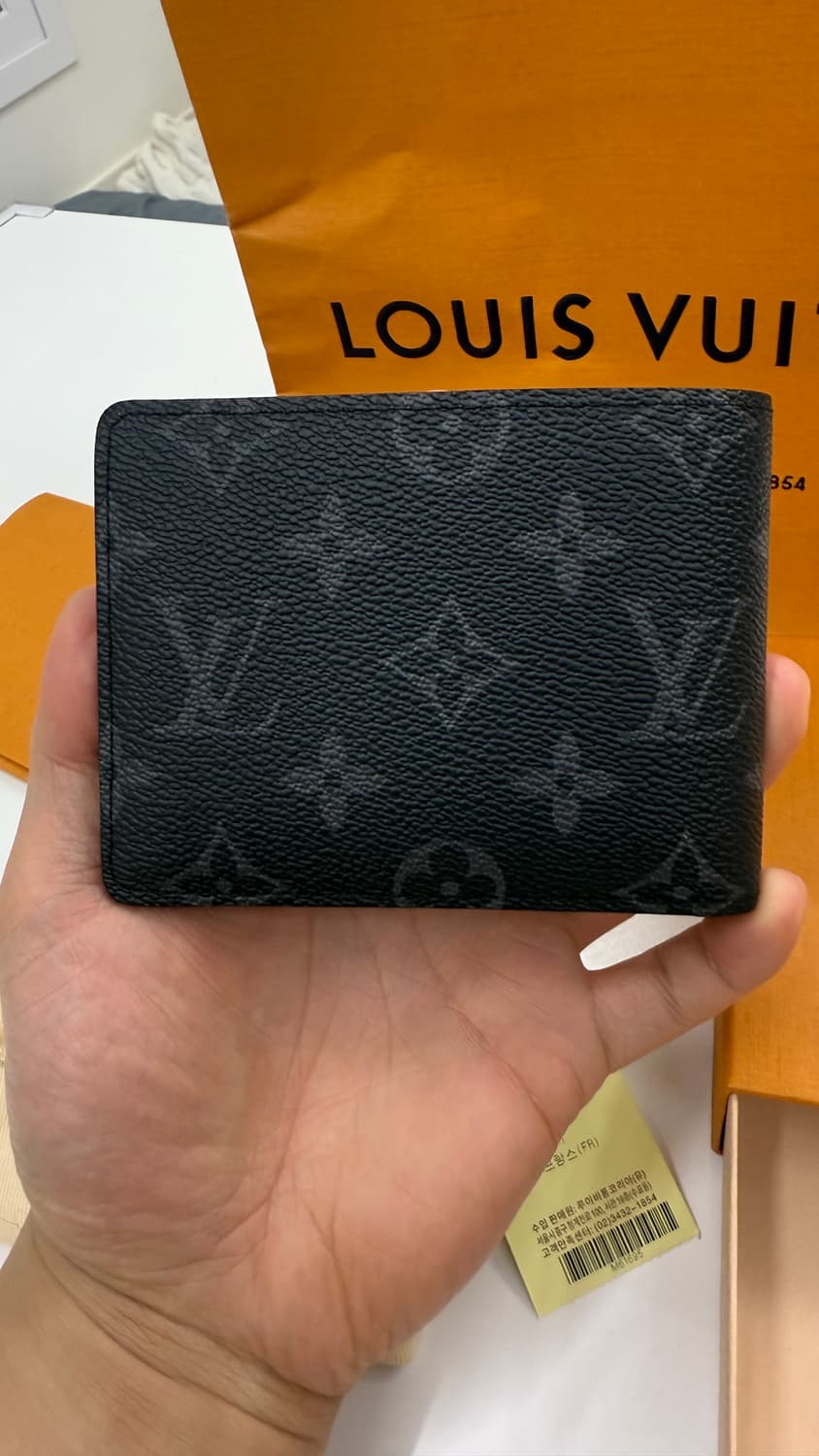 루이비통 멀티플 모노그램 반지갑 블랙 상품이미지3