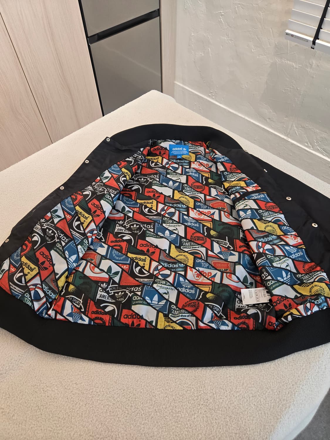 아디다스 블랙 패치 봄버 자켓 M 상품이미지7