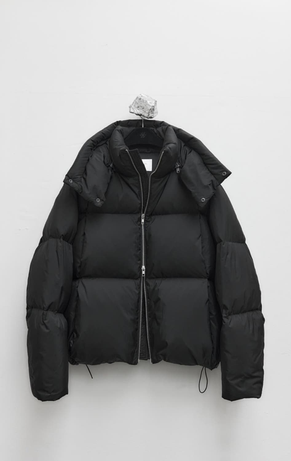 유스 크롭패딩 블랙M 사이즈   (2주전 구매. 착용 1회) 상품이미지2