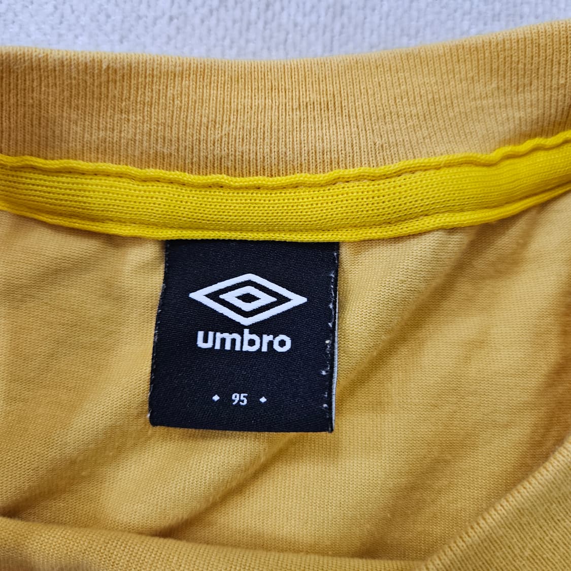 95 엄브로 스몰로고 반팔티 0316Y 상품이미지3