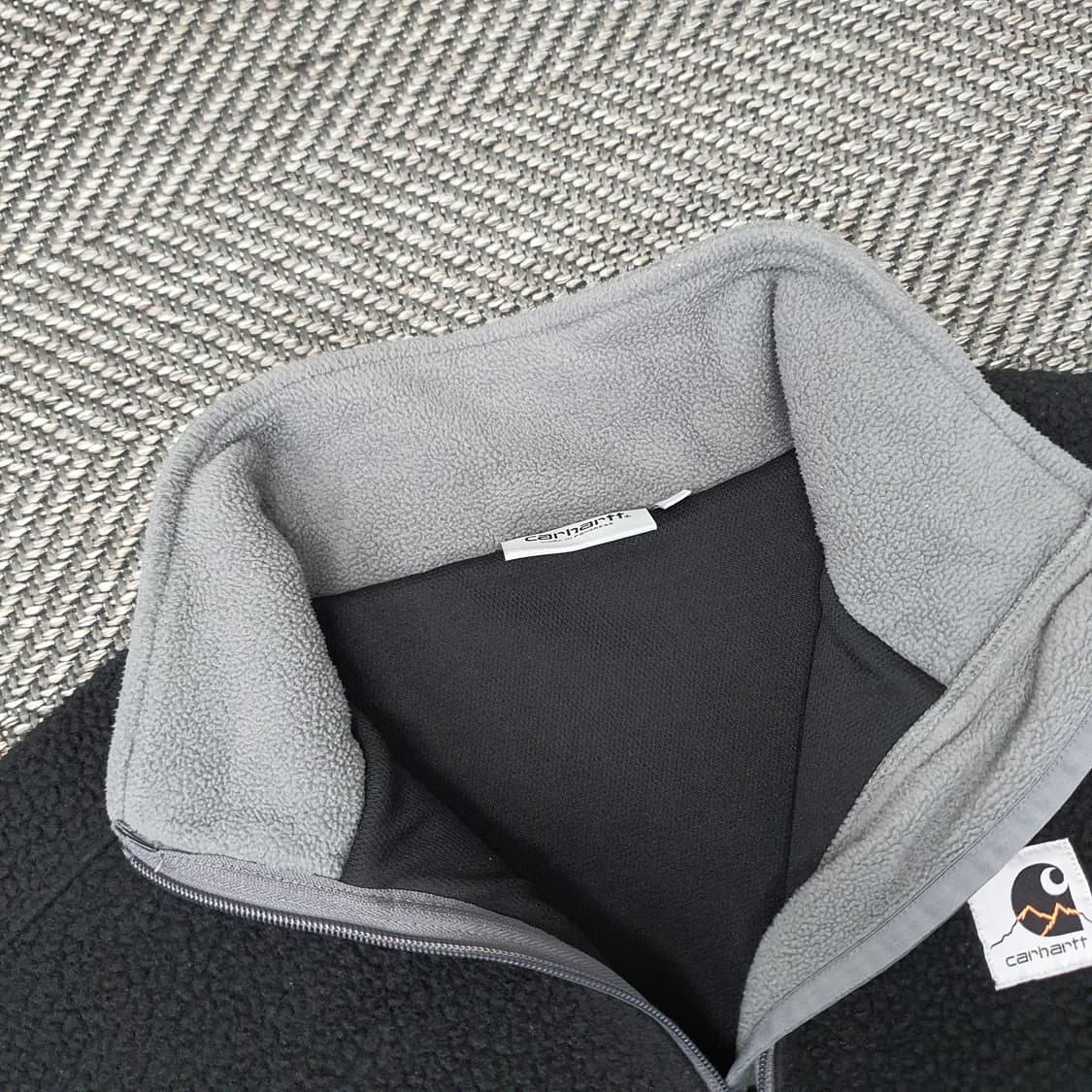 칼하트 VIP 오버핏 플리츠 집업자켓 남자105 상품이미지2