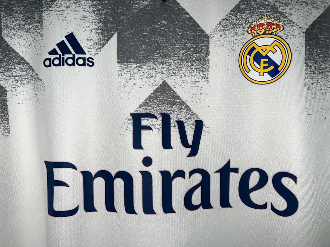 16-17 레알 마드리드 프리매치 지급용 긴팔 상품이미지3