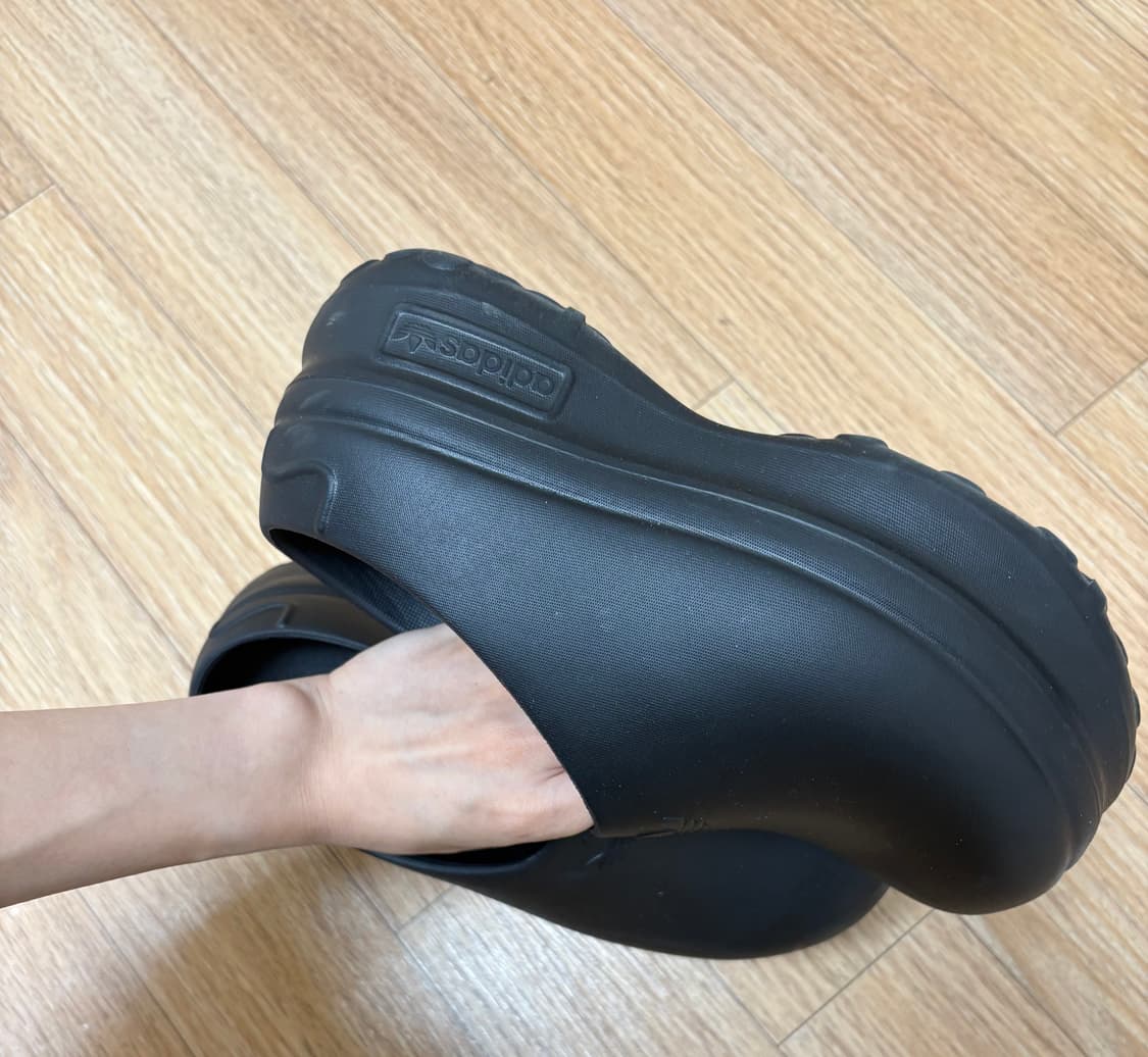 아디다스 아디폼 스탠스미스 뮬 블랙 225 상품이미지5
