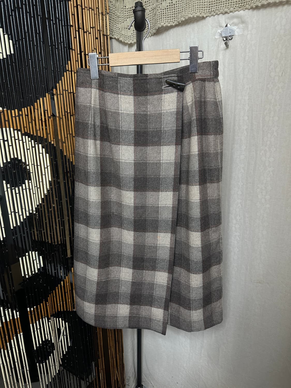 check wool button skirt 상품이미지3
