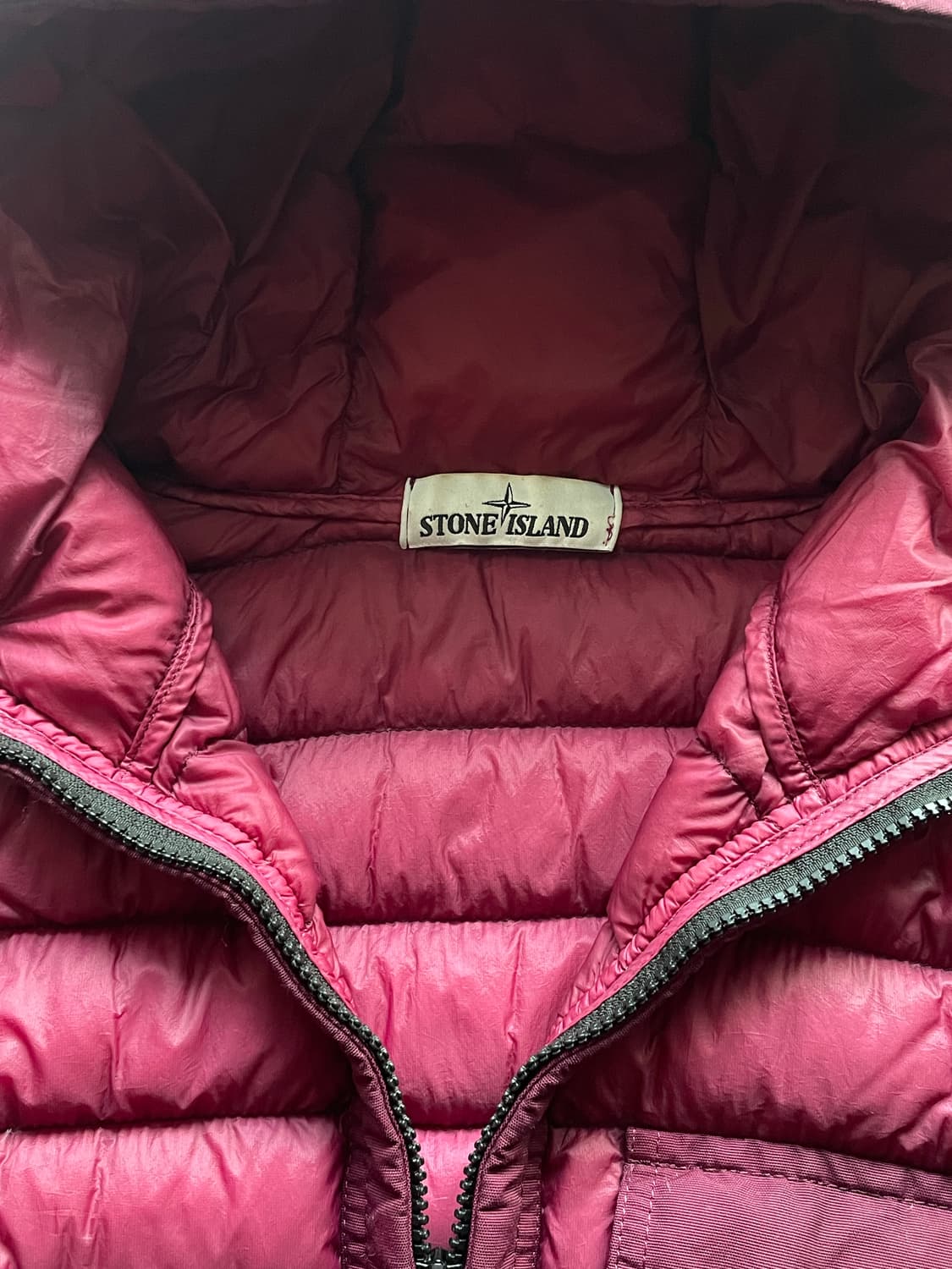 스톤아일랜드 가먼트 다이드 마이크로 얀 다운자켓 상품이미지3