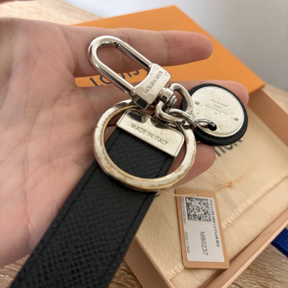 루이비통 LV 네오 이클립스 키링 상품이미지3