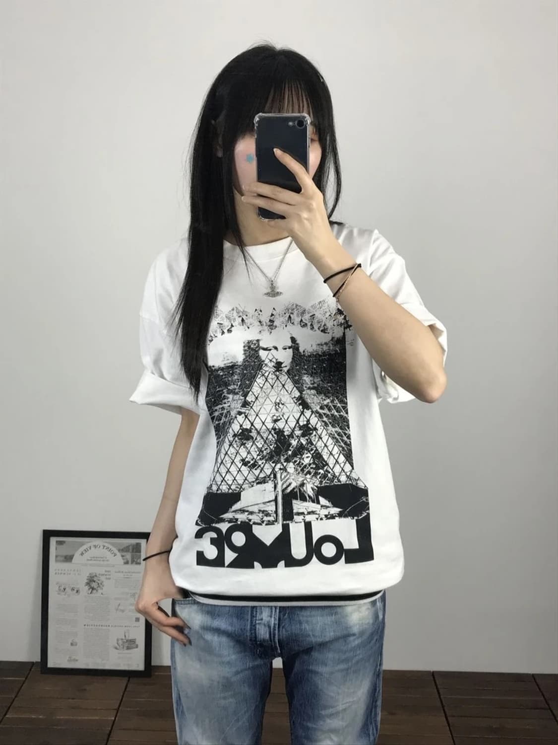 UNIQLO UT Louvre M/M Paris Tee 상품이미지1