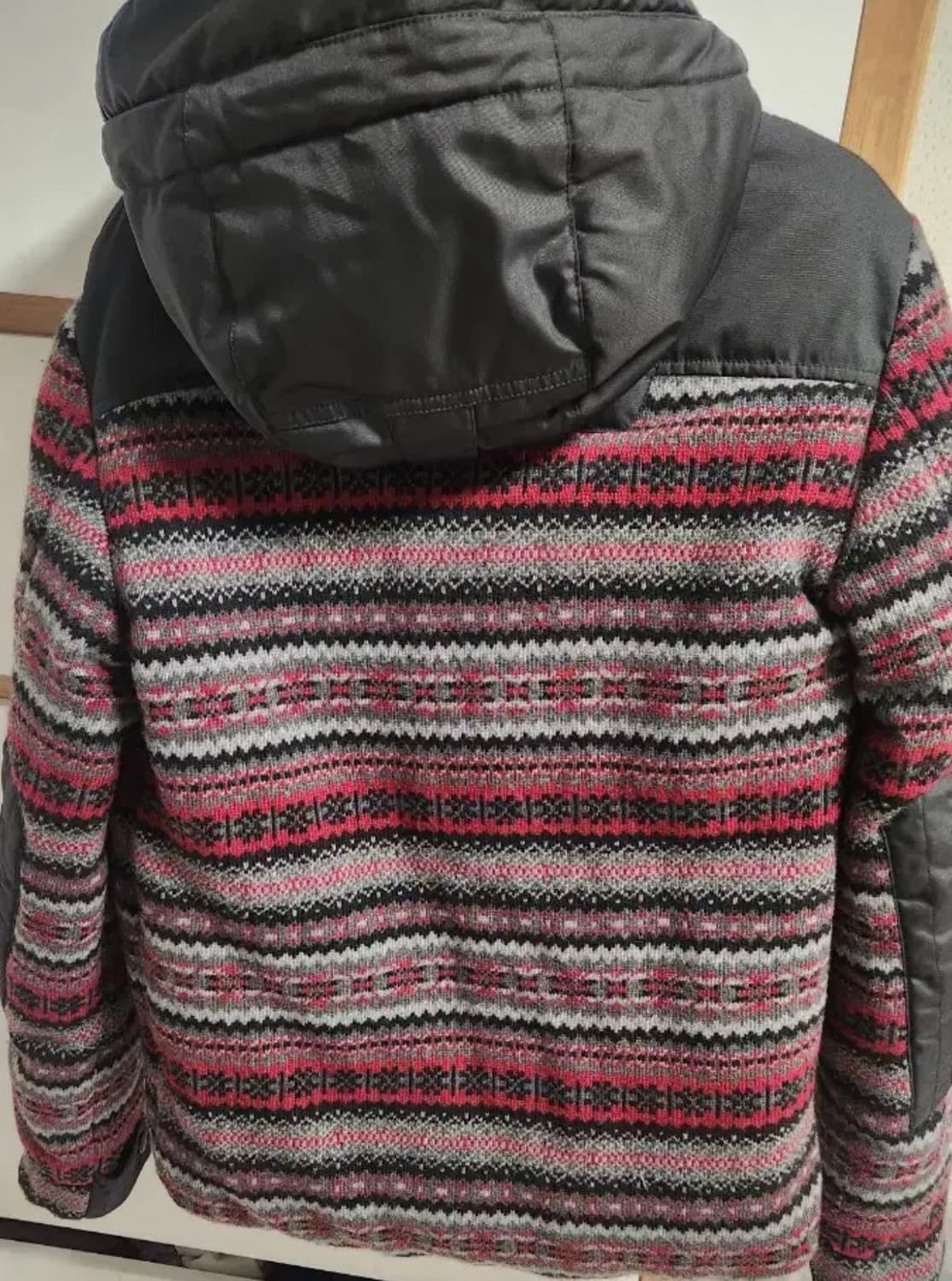 백화점판 몽클레어 텐잠 패딩 2사이즈 100~105 상품이미지5