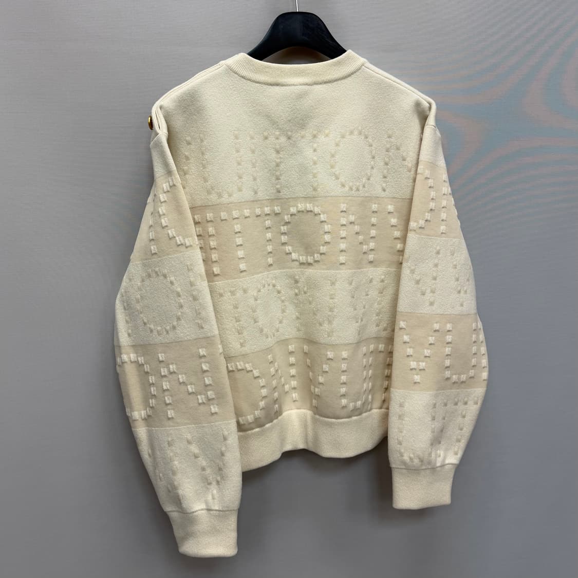 루이비통 샹키 스트라이프 풀오버 니트 ( 여성 오버핏 ) 상품이미지6