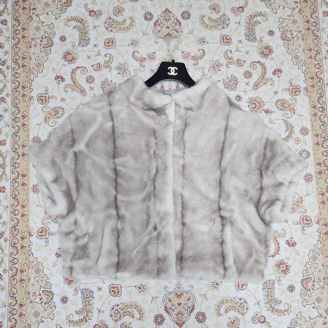 Merry.J 메리제이 여성 페이크퍼 자켓

Free 상품이미지1