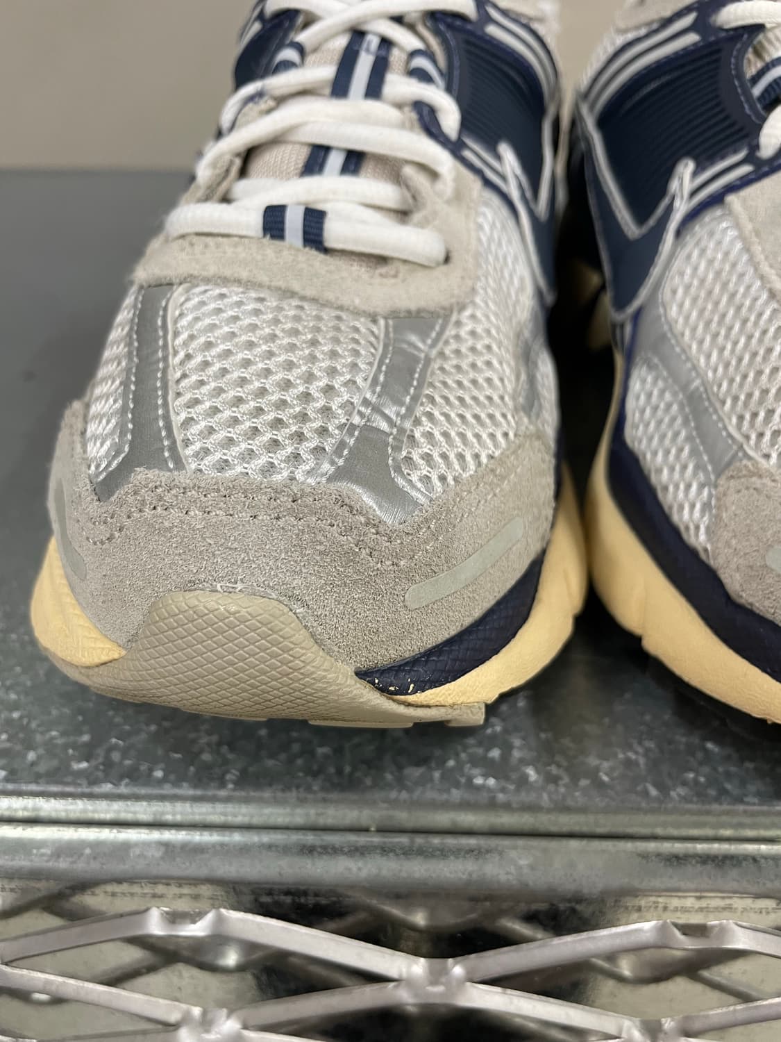 나이키 줌 보메로 5 화이트 썬더 블루 265 상품이미지9