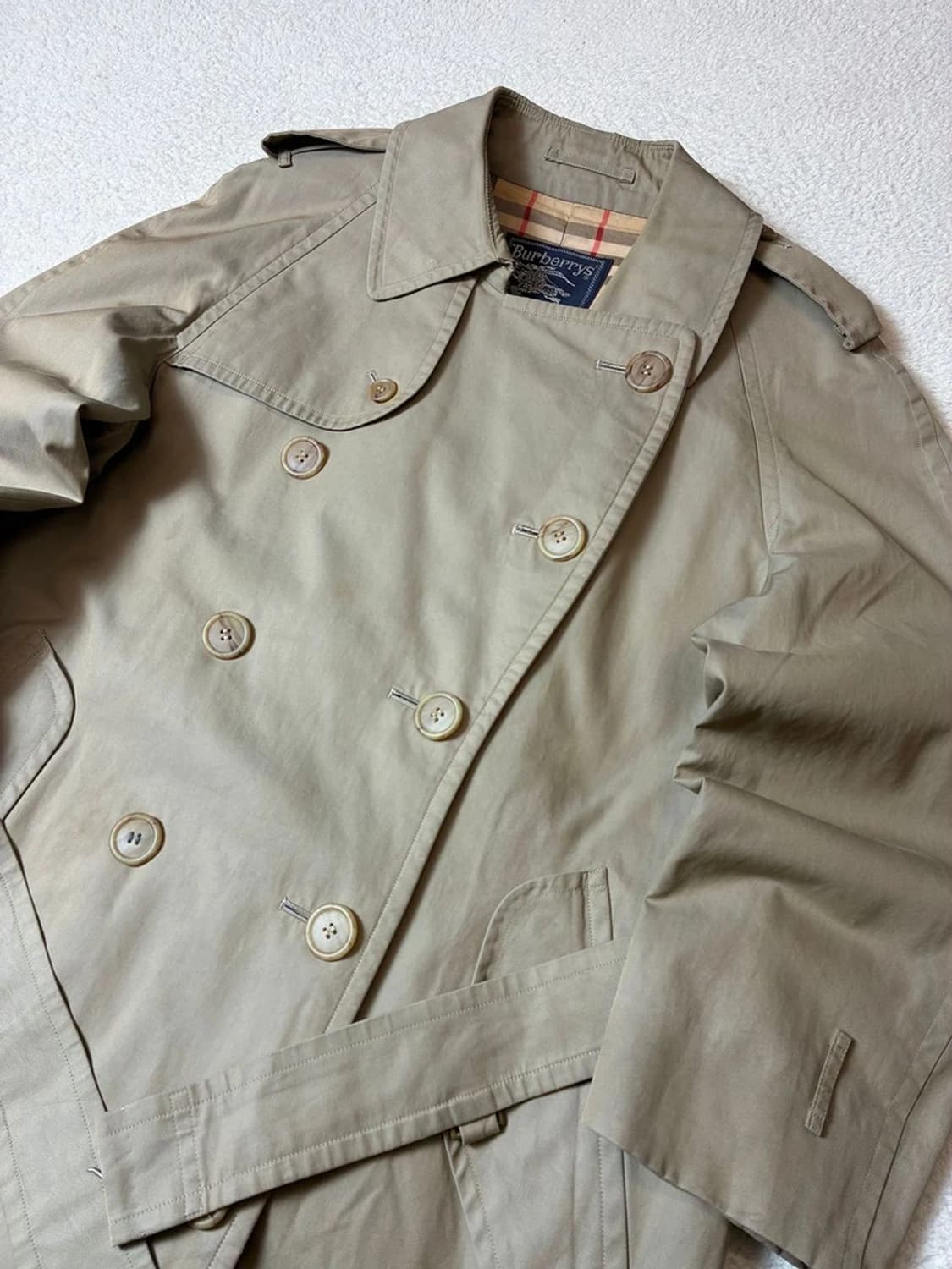 버버리 90's 싱글 견장 오버핏 트렌치 코트 PN7545 상품이미지2