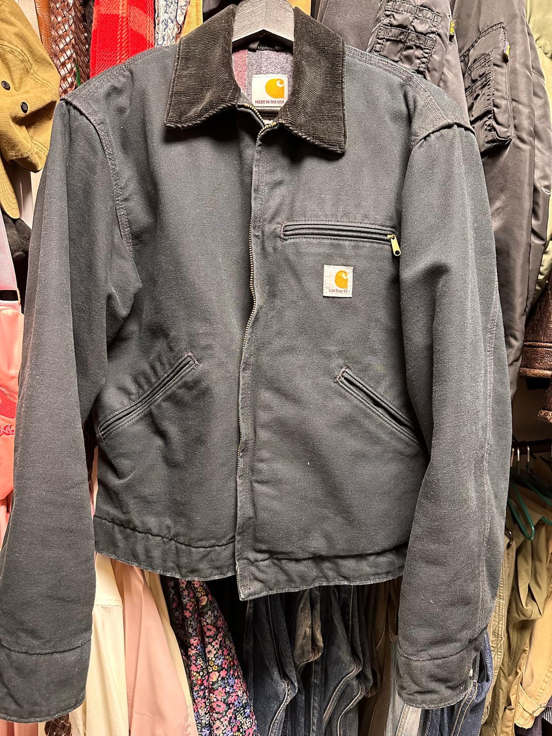 칼하트디트로이트 자켓 판매합니다 상품이미지4