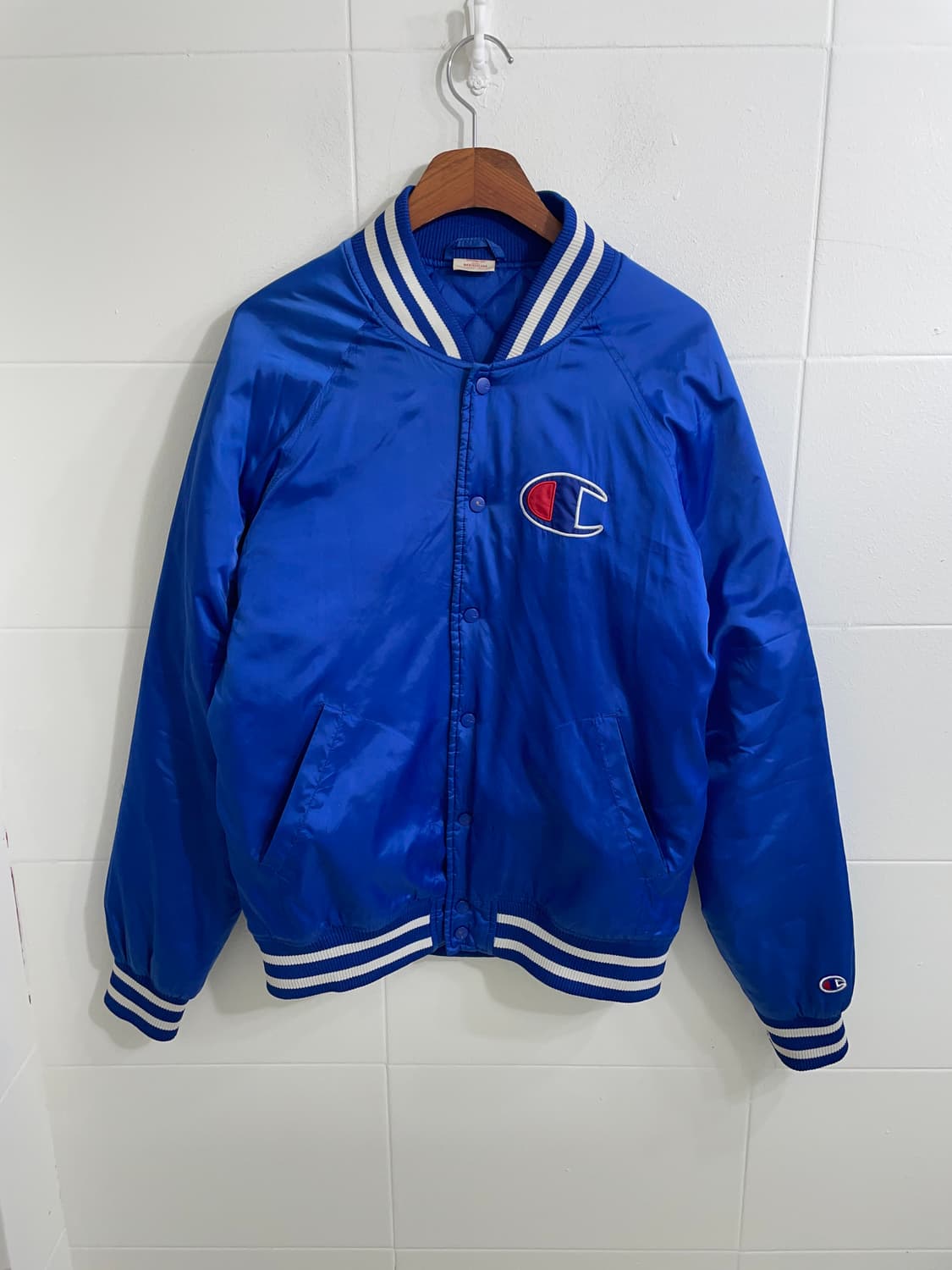 챔피온 블루 화이트 새틴 자켓 올드스쿨 스트릿 코디 세트 상품이미지5