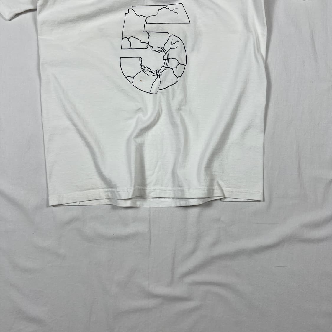 90‘s 빈티지 아트 프린트 반팔티 상품이미지4