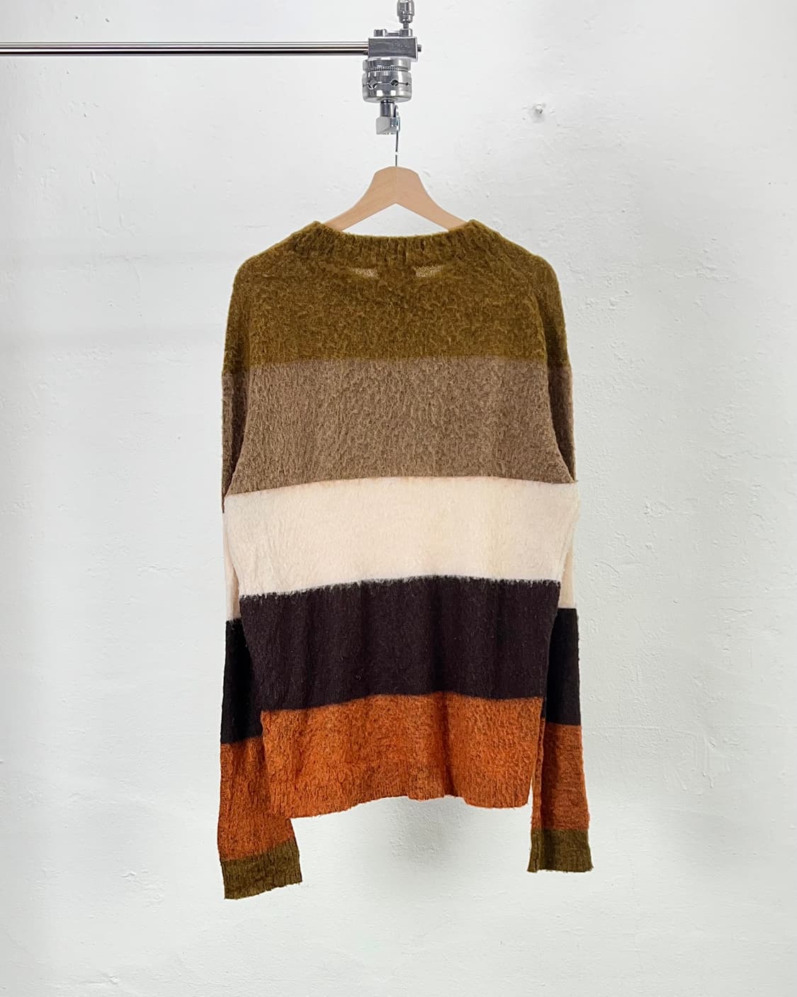 아크네 스튜디오 모헤어 브러쉬 니트 스웨터 상품이미지6