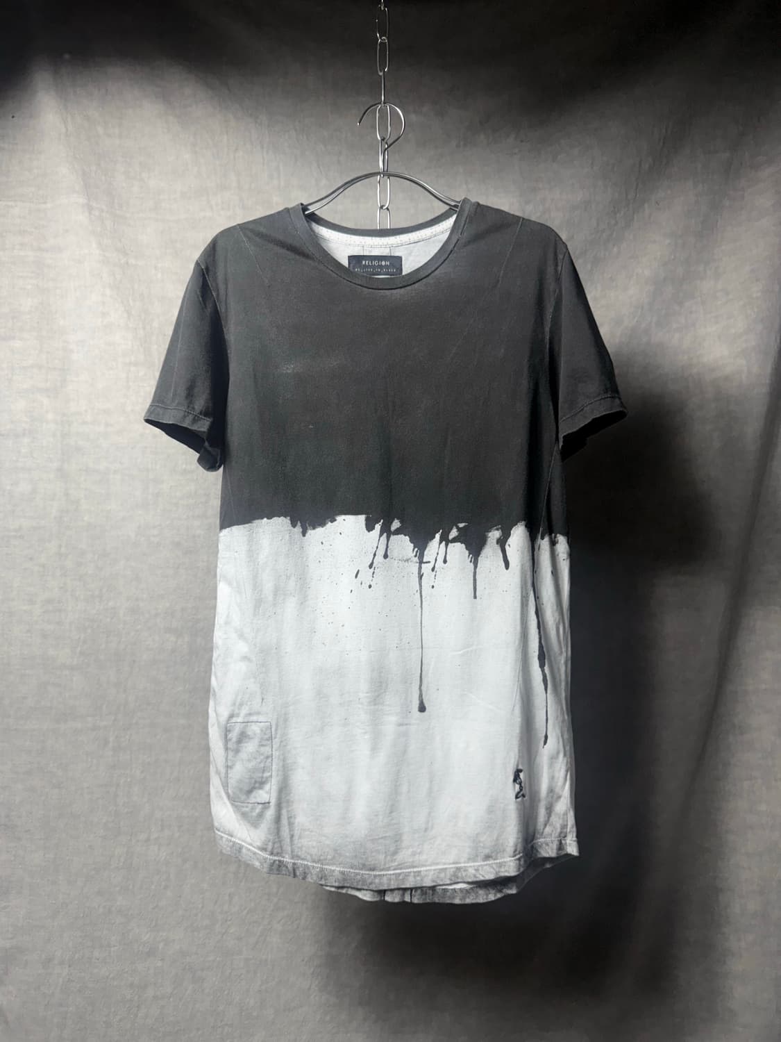 Religion Dripping Two-Tone T-Shirt 상품이미지2