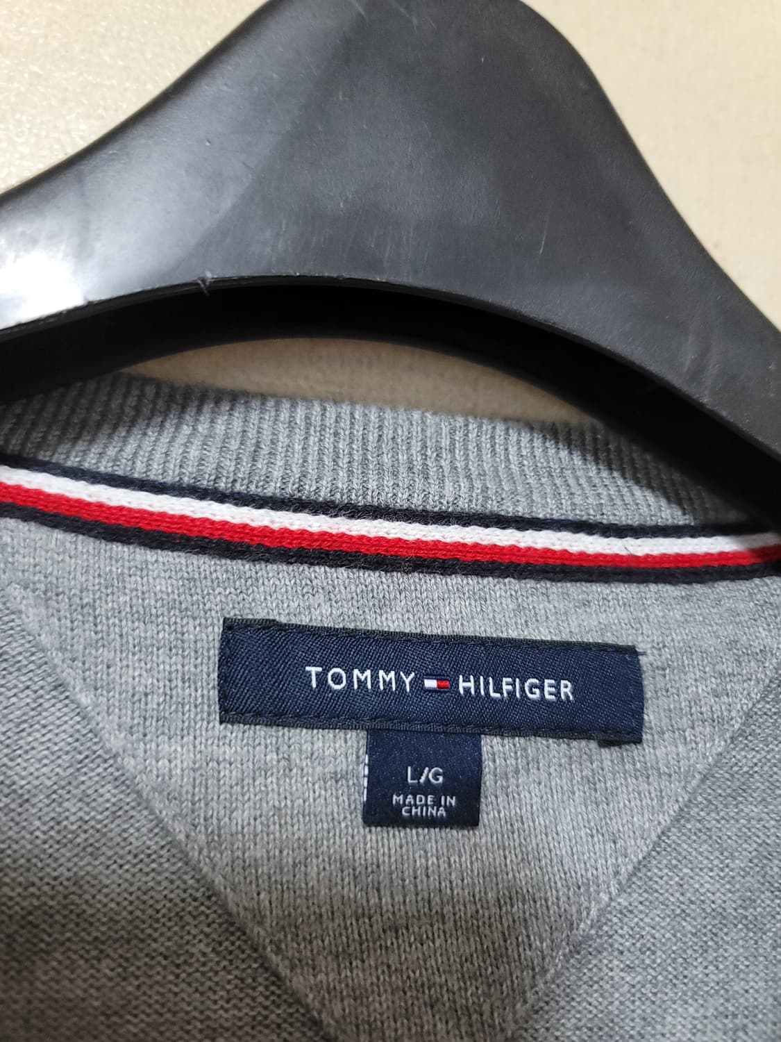 타미힐피거 브이넥 코튼니트 상품이미지6