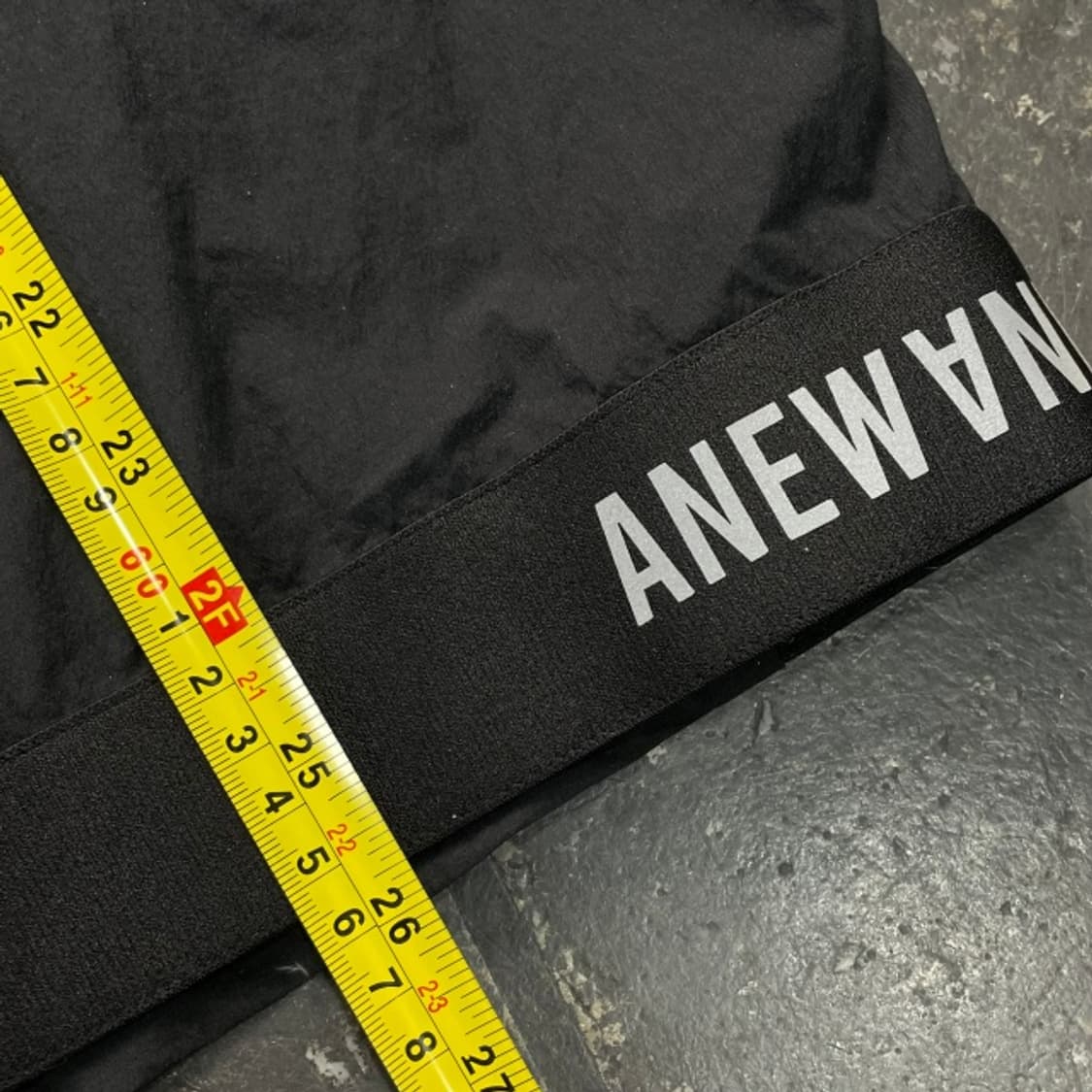 100 어뉴골프 25년식 에센셜 자켓  상품이미지7