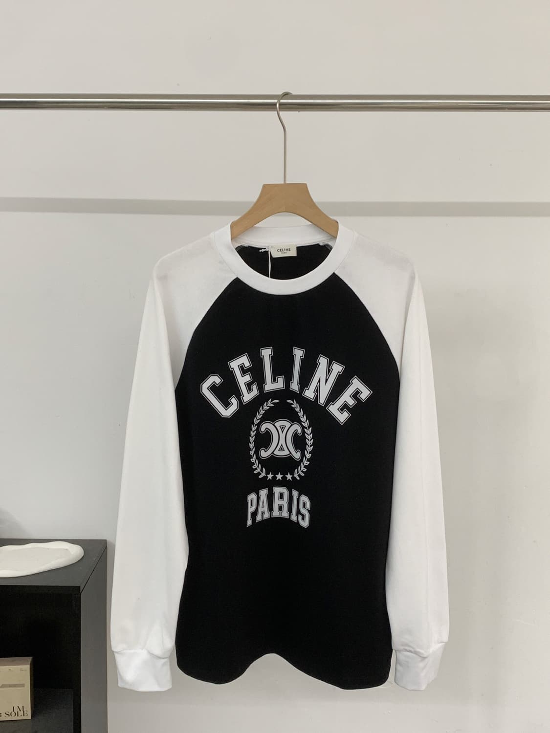 [셀린;느] 새상품 / 긴팔티 / M (약 여성 55 사이즈) 상품이미지1