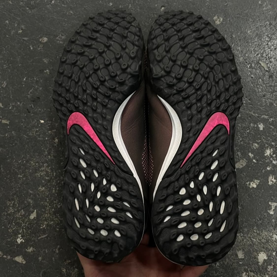 260 나이키 리액트 티엠포 레전드 9 프로 풋살화 상품이미지5