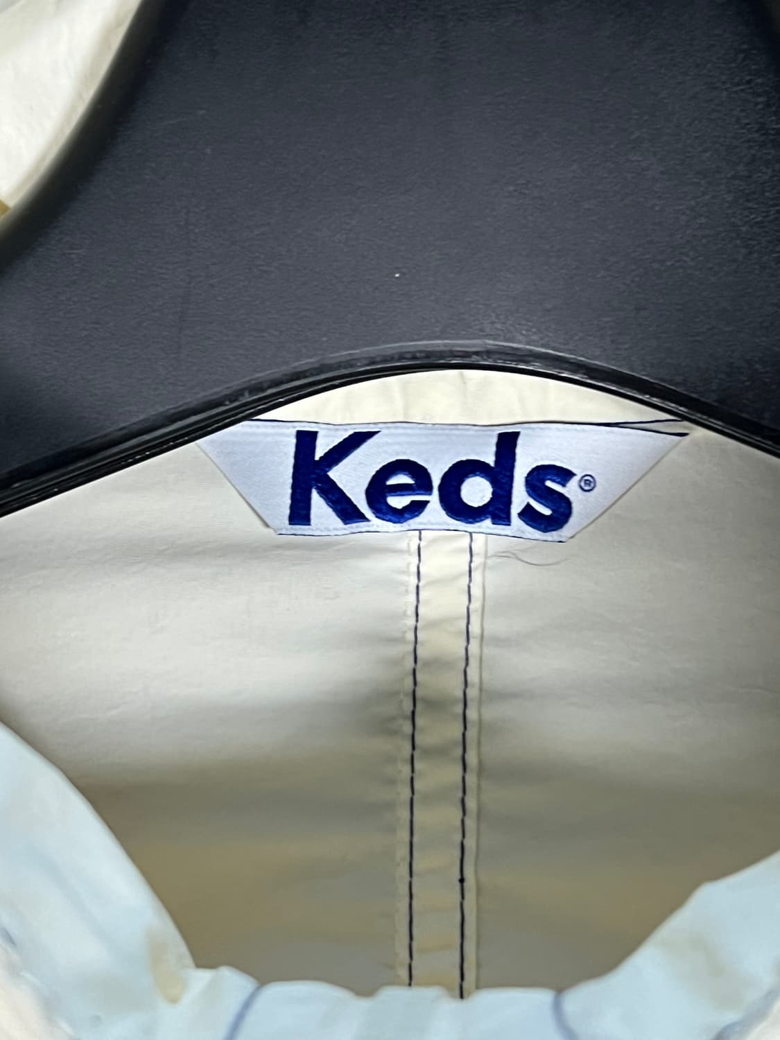 케즈 바람막이 처분  상품이미지3