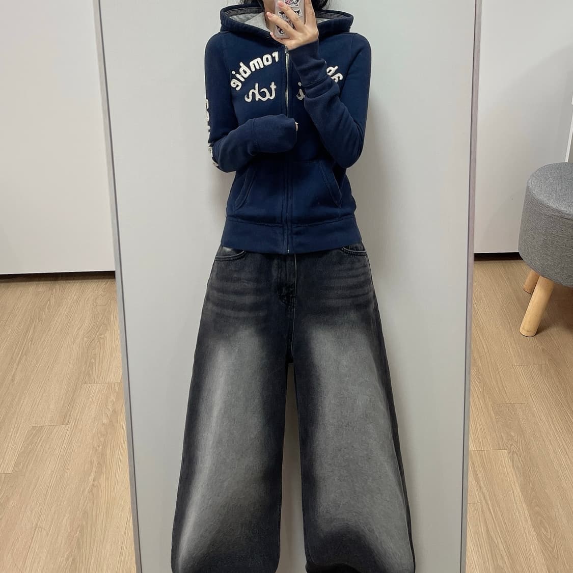 아베크롬비 딱붙핏 자수로고 네이비 후드집업 상품이미지1