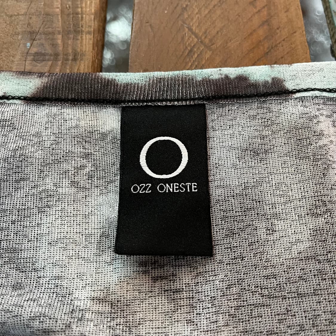 Ozz On 오즈 오네스트 컷소우 탑 상품이미지4