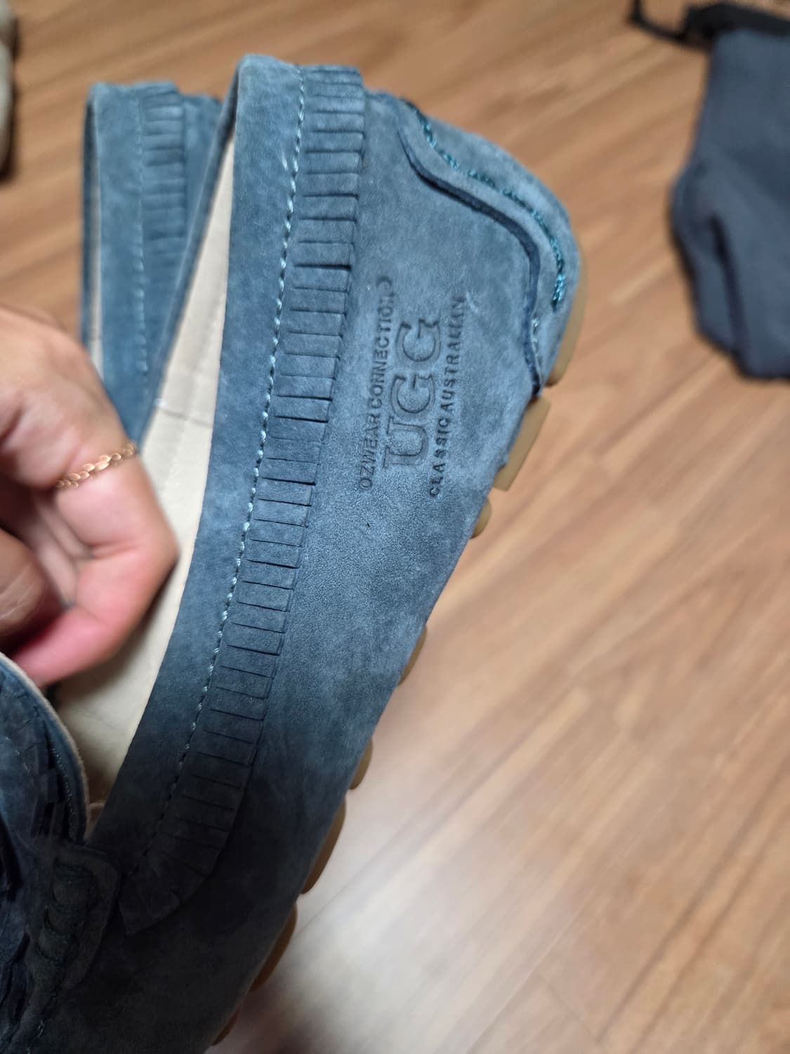 호주 UGG 테슬 모카신 240  상품이미지5