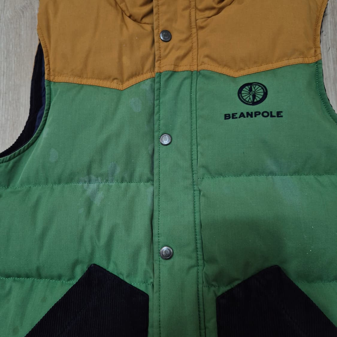 빈폴 아웃도어 배색 덕다운 패딩조끼 M(95) 상품이미지4