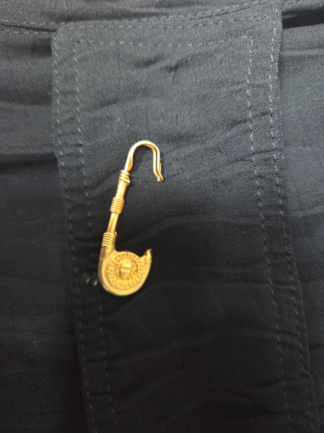 지아니 베르사체 메두사 세이프티 핀 코트 상품이미지8