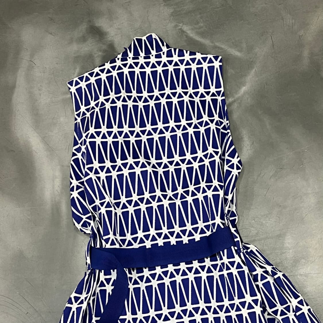  이세이미야케 패턴 슬리브리스 원피스 y15901 상품이미지5