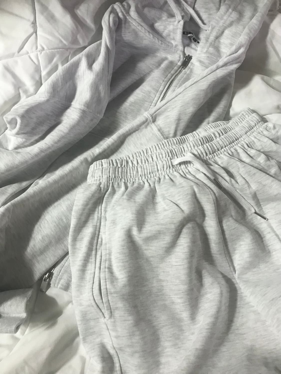 블랙업 에어웨스트 루즈핏 후드집업&에어웨스트와이드 투웨이밴딩팬츠 일괄 상품이미지2