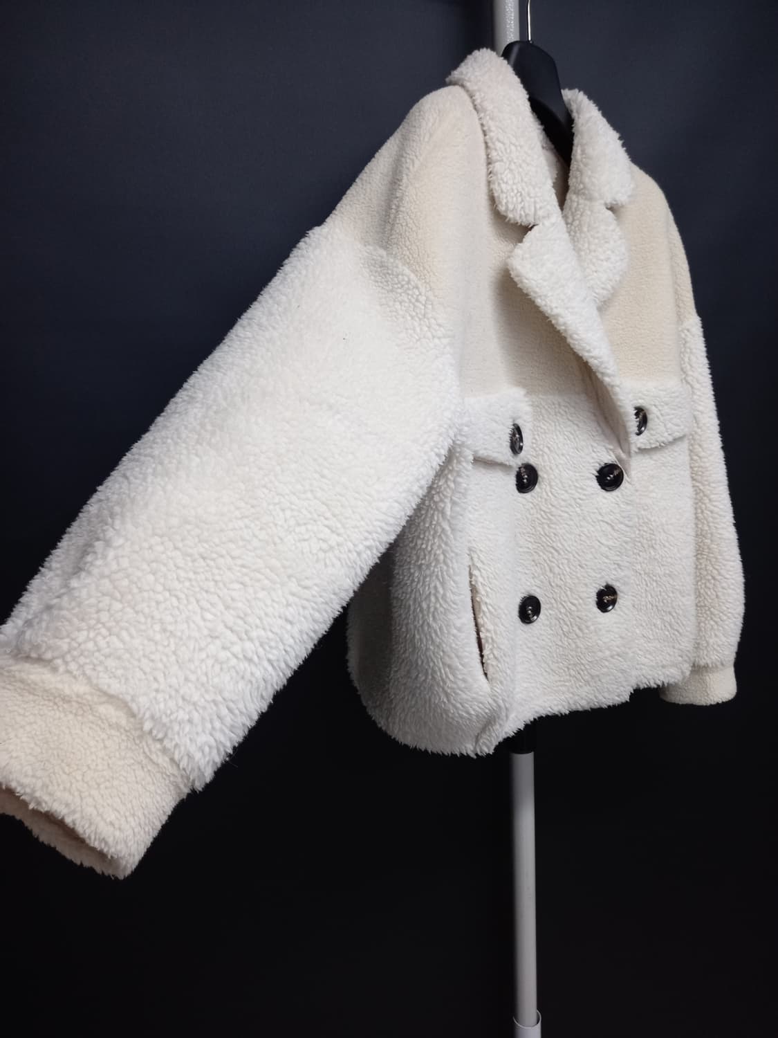 에고이스트 숏 비숑 부클 인조 무스탕 55.66 상품이미지7