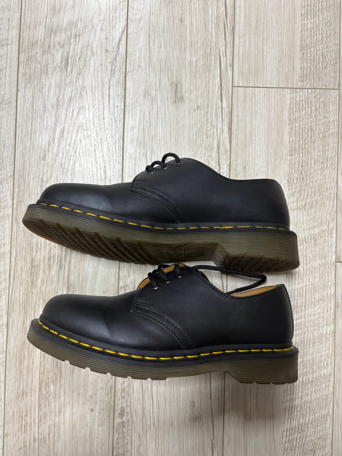 닥터마틴 1461 3홀 나파 240 상품이미지2