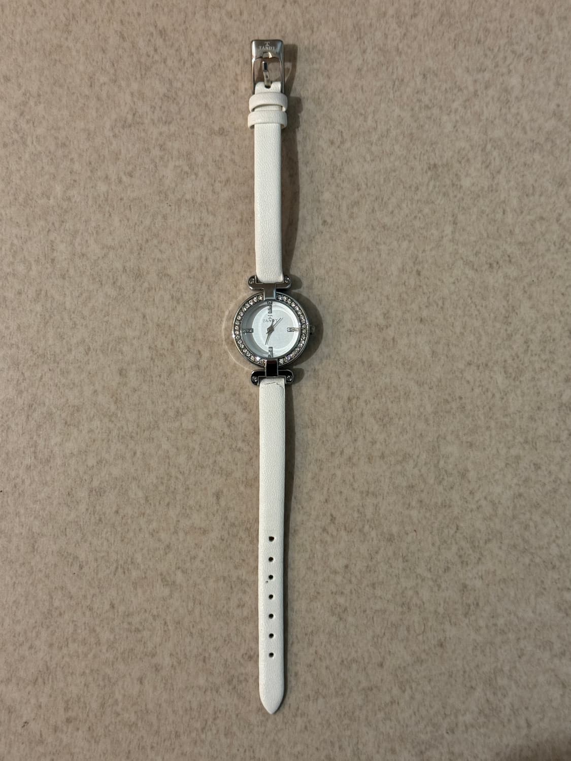 탠디 여성용 가죽 손목시계 화이트 상품이미지1