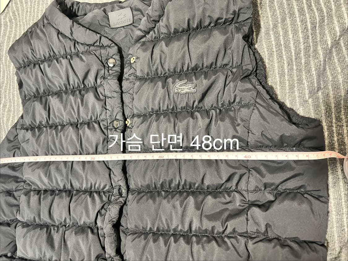 [정품 중고]여성 라코스테 패딩 조끼 블랙 36사이즈 상품이미지5
