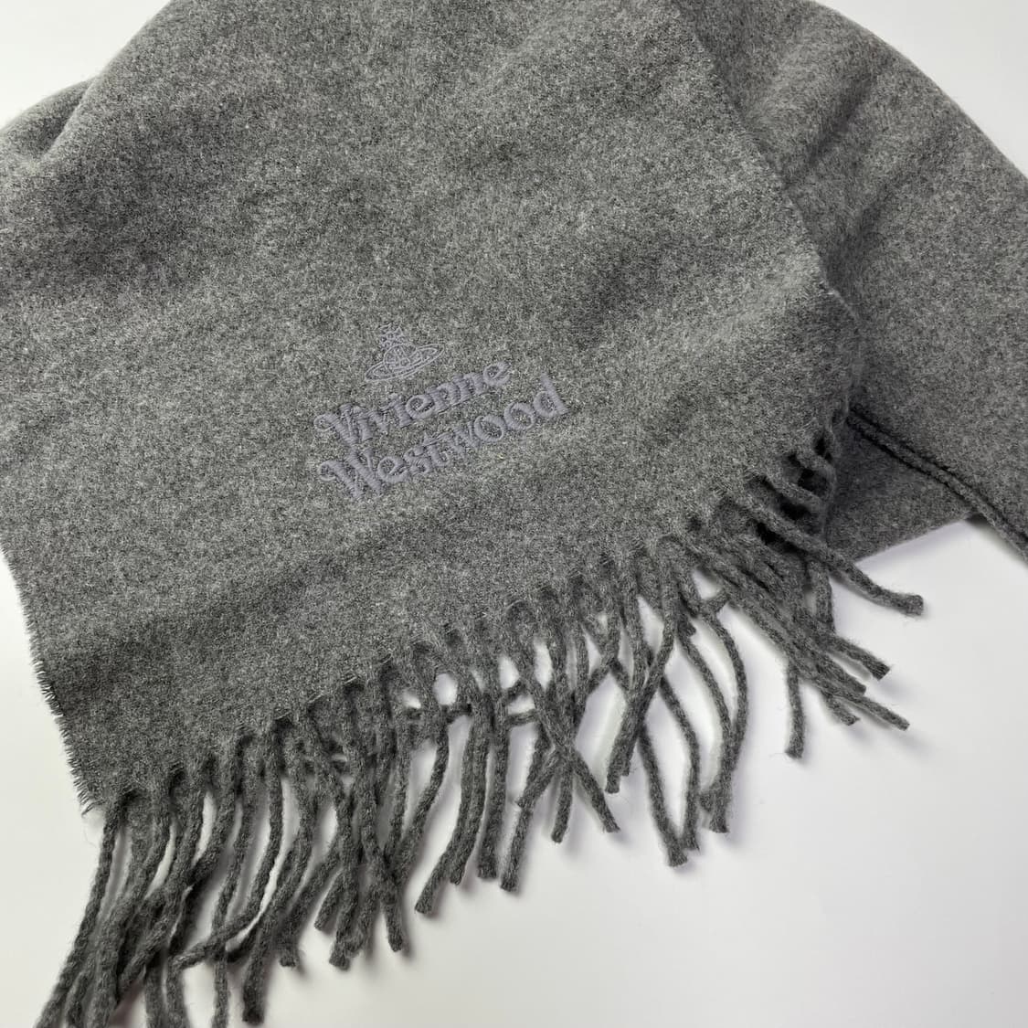 Vivienne Westwood 비비안웨스트우드 머플러 상품이미지4