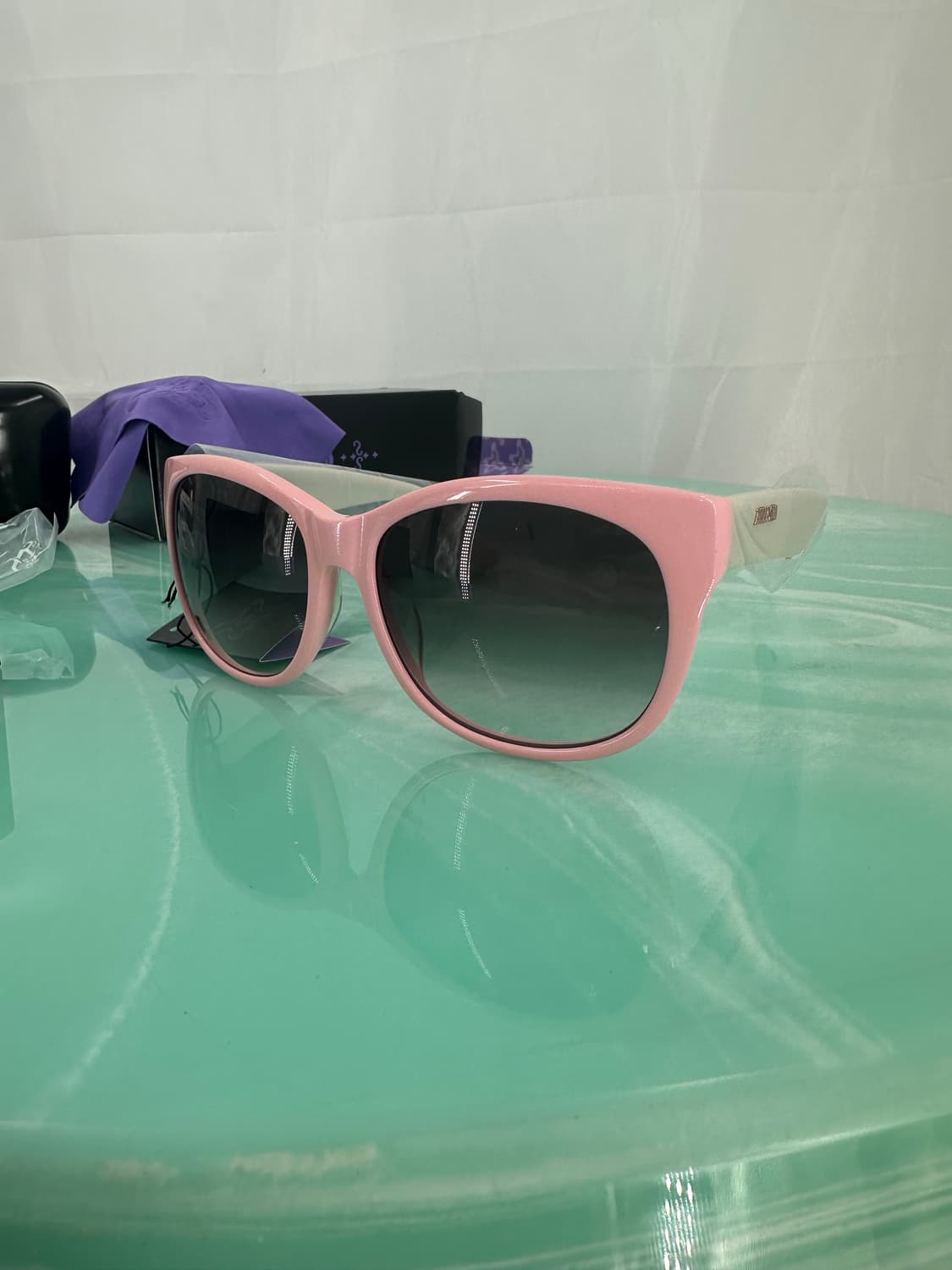 [새상품 무료배송] Made In Italy 안나수이 선글라스 핑크 상품이미지2