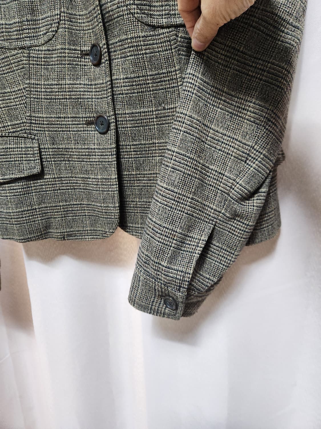 바나나 니퍼블릭 체크무늬 반버튼 숏 자켓 상품이미지4