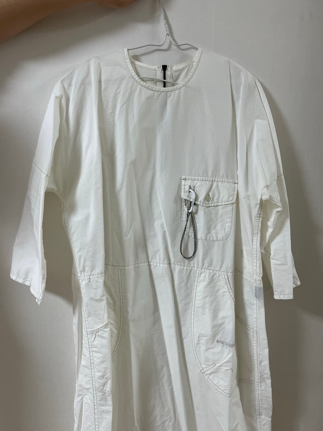 앤드원더 원피스 화이트 상품이미지5