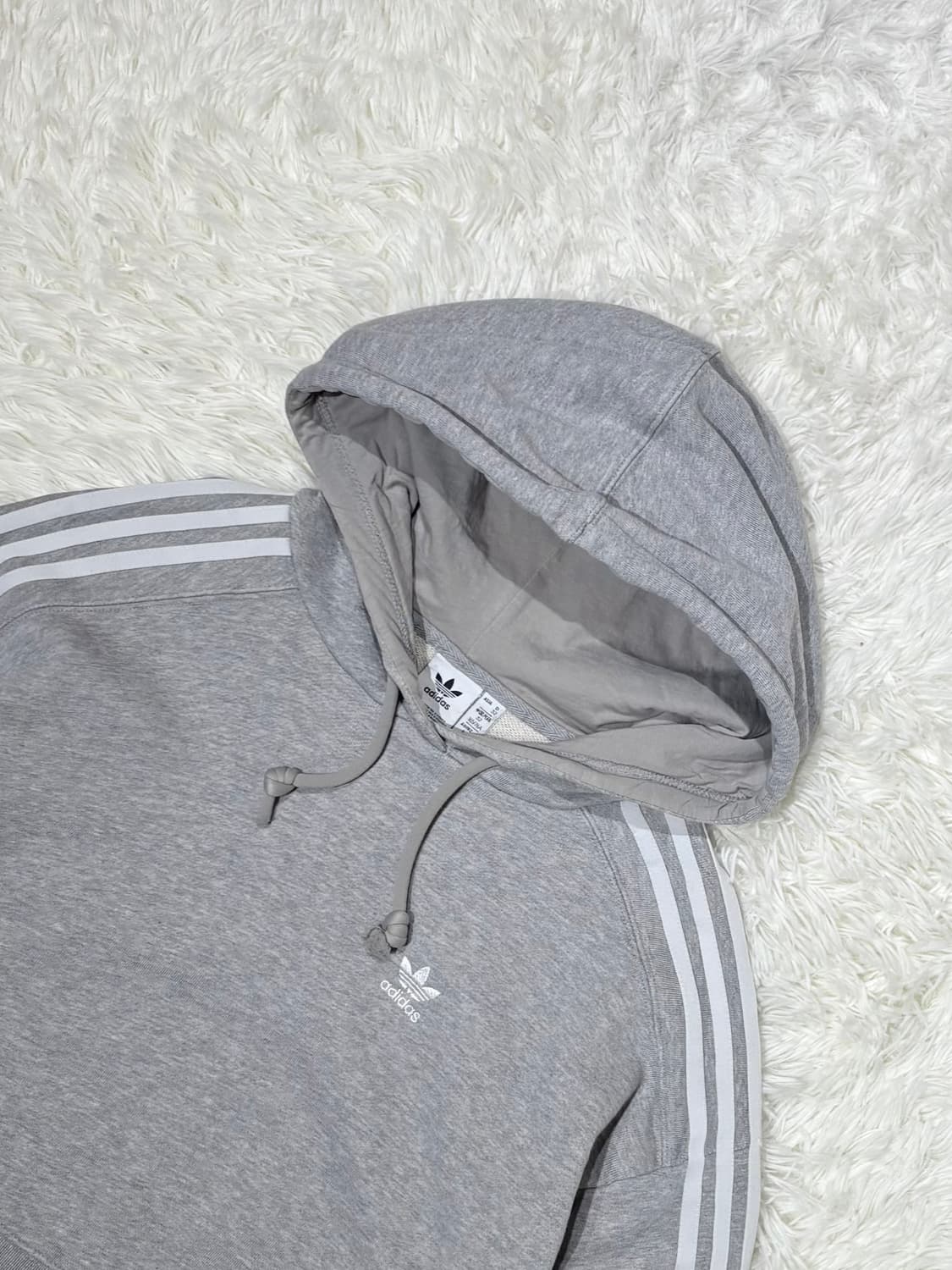 아디다스 그레이 삼선 크롭 후드 상품이미지4