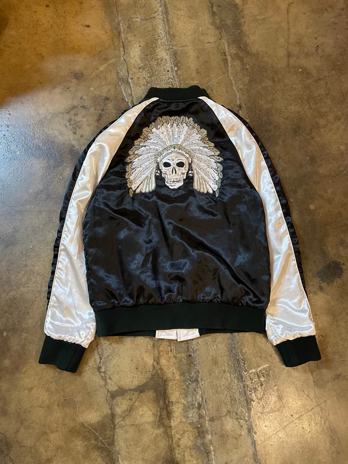 VTG 인디언 스컬 자수 리버시블 스카잔 자켓 상품이미지1