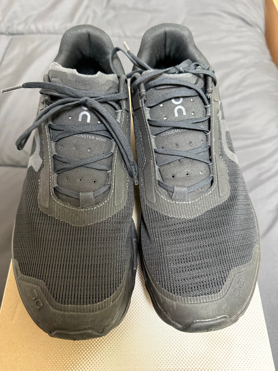 온 러닝 클라우드몬스터 보이드 블랙 44(280) 상품이미지3