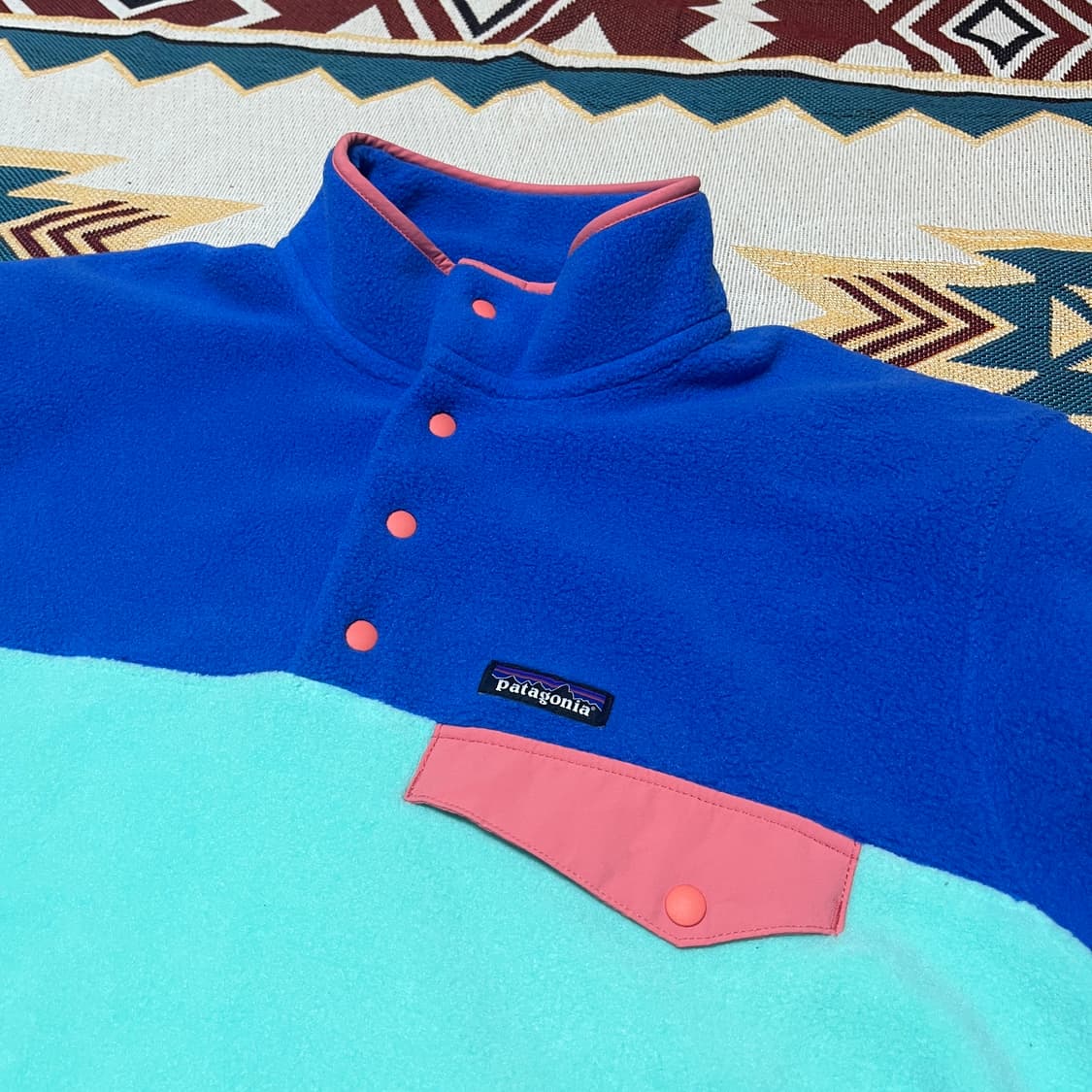 파타고니아 신칠라 투톤 컬러 스냅티 XL 상품이미지4