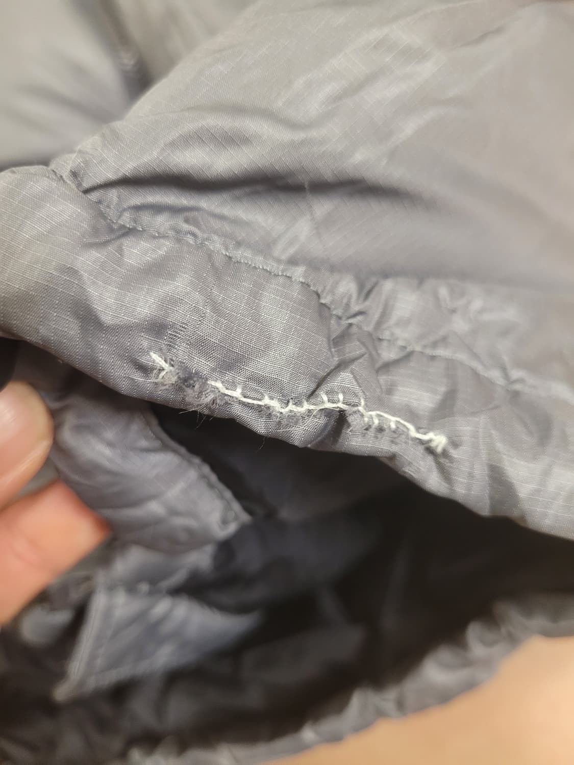 노스페이스 눕시 패딩 95 사이즈 상품이미지4