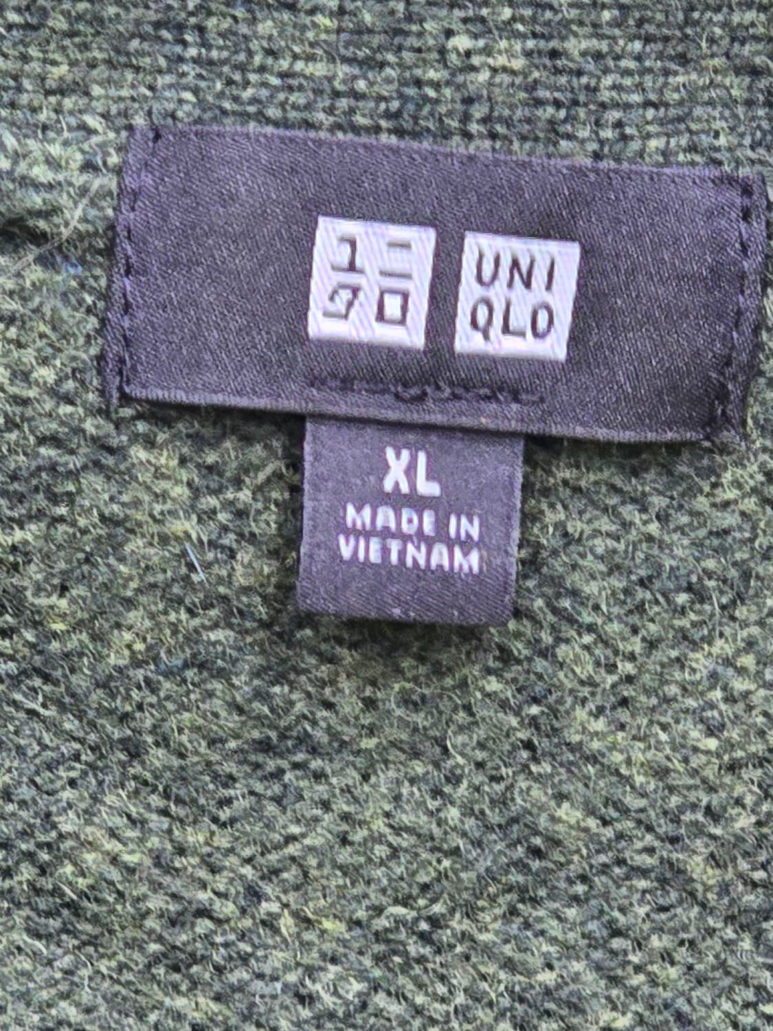 유니클로 다크 그린 모 100% 가디건  XL 상품이미지2