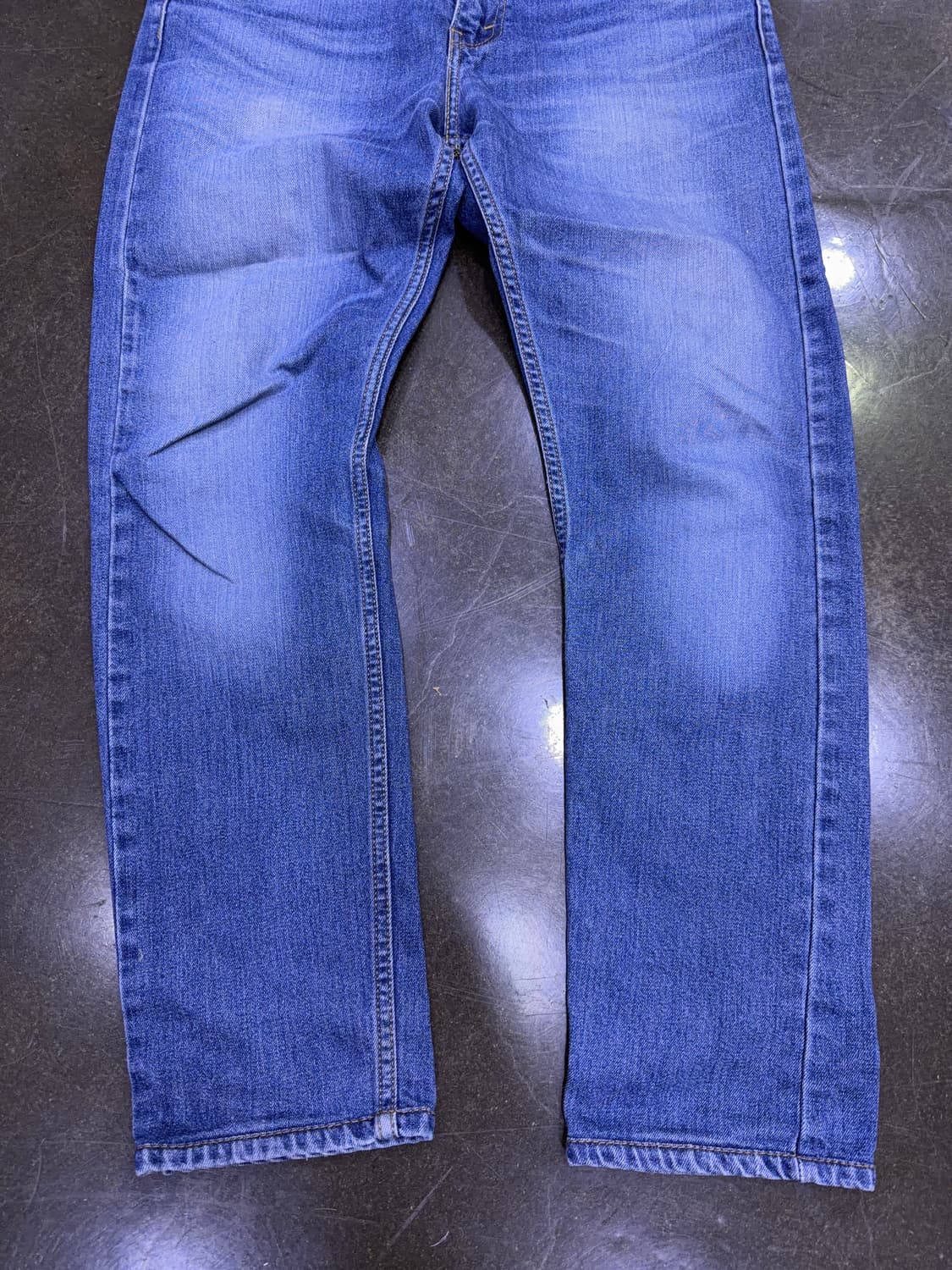 리바이스 510 슬림 스트레이트핏 중청 워싱 데님팬츠 32 상품이미지5