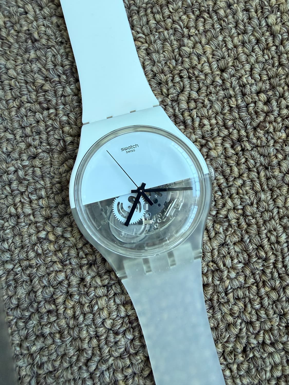 Swatch 스와치 스켈레톤 시계 상품이미지1