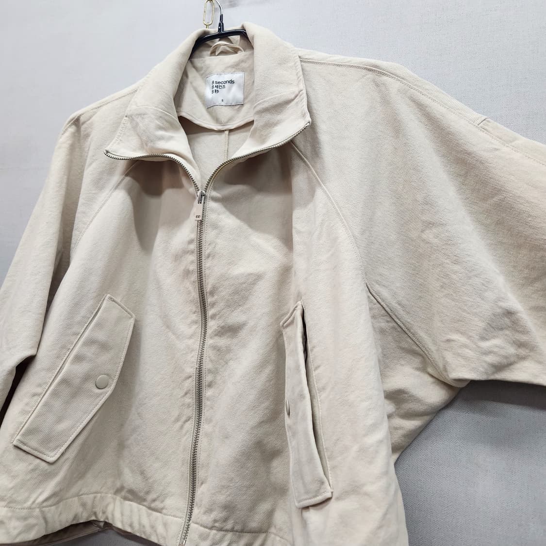 에잇세컨즈 크롭 스트링 봄버자켓 S(2XL) 상품이미지4